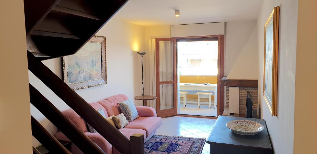 Charming Apartment & Parking By Anthea Homes Grado Eksteriør billede